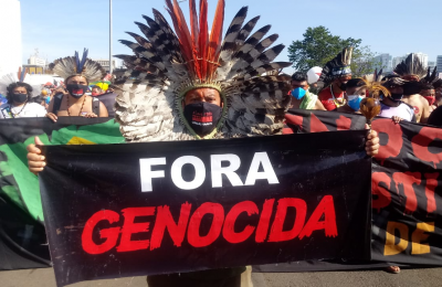 Protestos contra Bolsonaro reúne 25 povos indígenas e movimentos sociais em Brasília